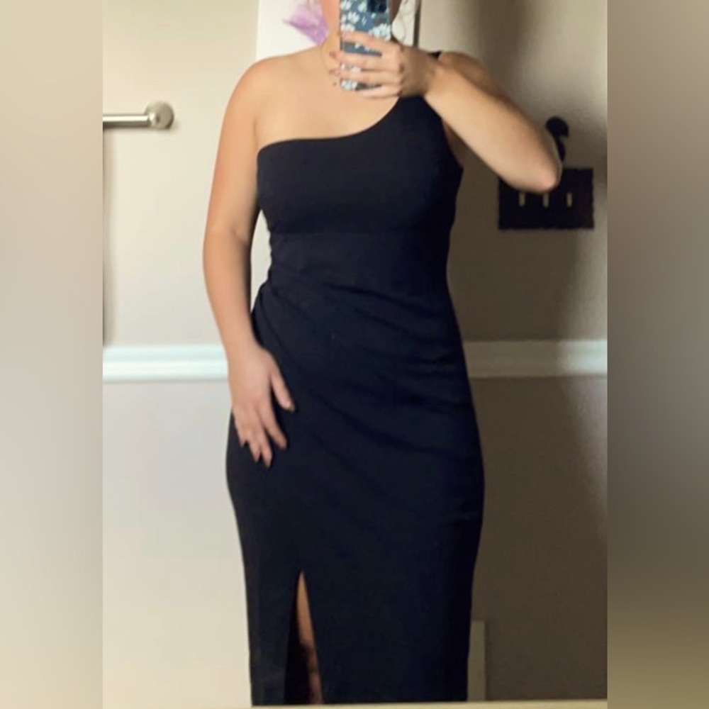 Black floor length dress from Windsor. Never worn